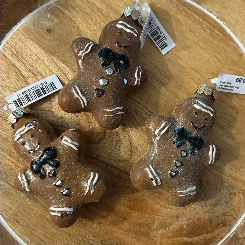Gingerbread Man Christmas tree Ornaments x3 new with tiny flaws